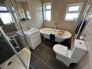 Photo 16- click for photo gallery